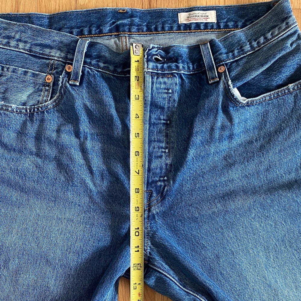 Levi's Women's 501 '90s Selvedge Jeans 33x30 - Picture 7 of 14